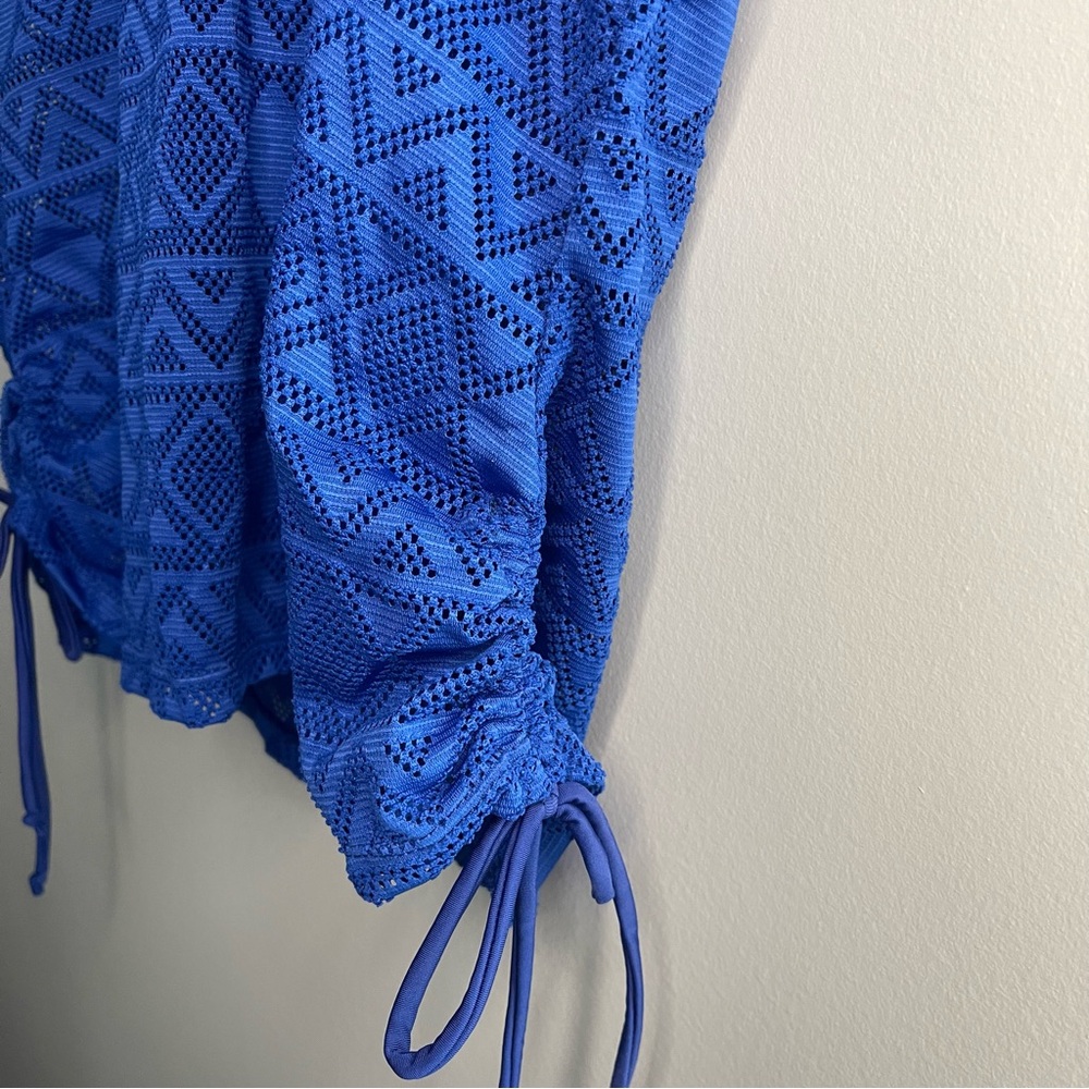 Royal Blue 2-piece Swimsuit - Picture 4 of 11